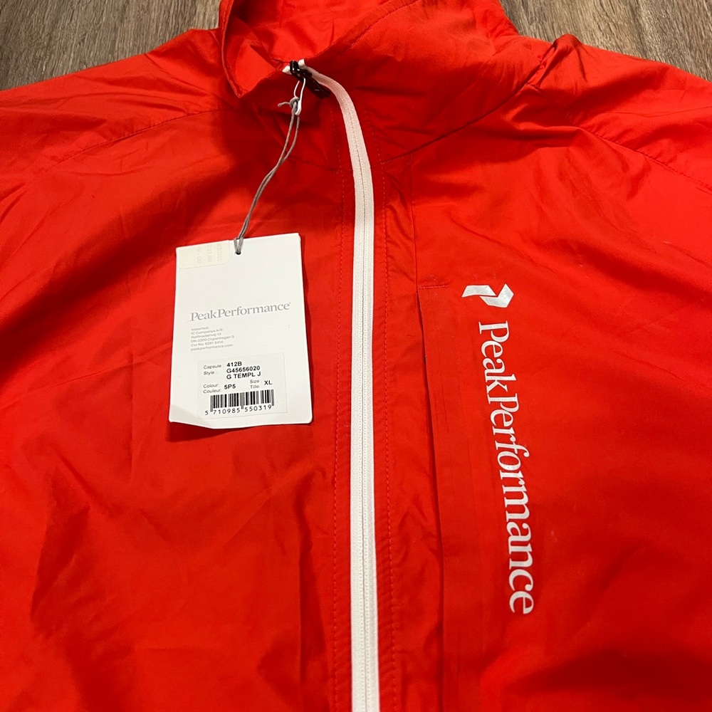 Peak Performance Windbreaker Jacket NWT - image 2